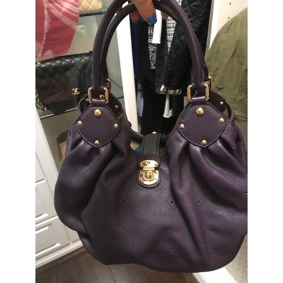 Louis Vuitton Mahina L - Picture 1 of 9
